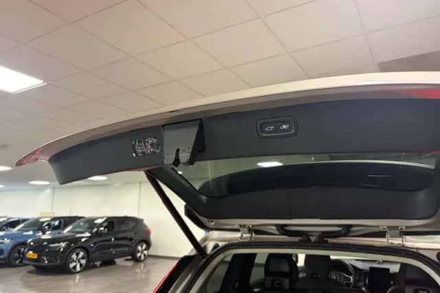 Volvo XC90 (2025) thumbnail 12