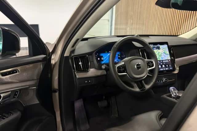 Volvo XC90 (2025) thumbnail 22