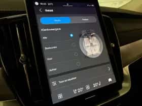 Volvo XC90 (2025) thumbnail 38