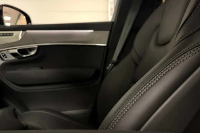 Volvo XC90 (2025) thumbnail 56