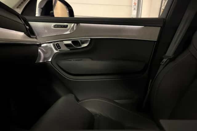 Volvo XC90 (2025) thumbnail 57