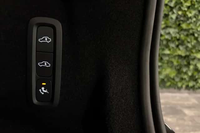 Volvo XC60 (2024) thumbnail 13
