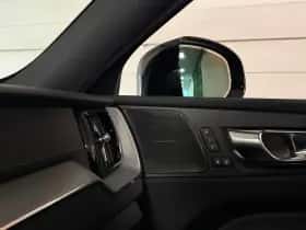 Volvo XC60 (2025) thumbnail 42