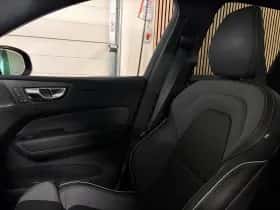 Volvo XC60 (2025) thumbnail 43