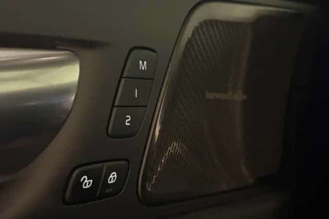 Volvo XC60 (2025) thumbnail 49