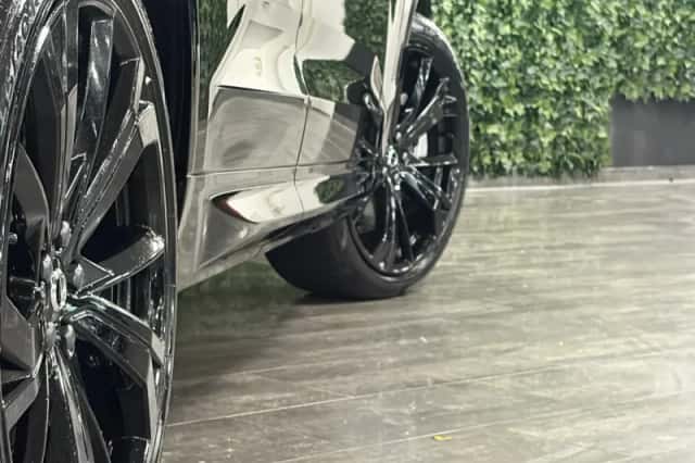 Volvo XC60 (2025) thumbnail 9