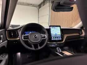 Volvo XC60 (2025) thumbnail 18