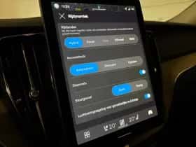 Volvo XC60 (2025) thumbnail 32