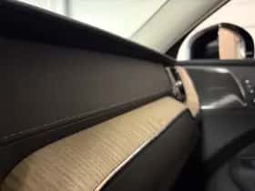 Volvo XC60 (2025) thumbnail 43