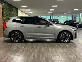 Volvo XC60 (2025) thumbnail 8