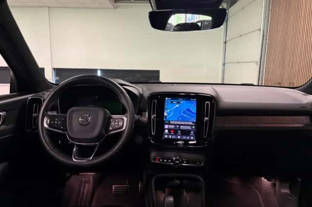 Volvo XC40 (2022) thumbnail 15