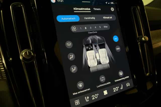 Volvo XC40 (2022) thumbnail 28