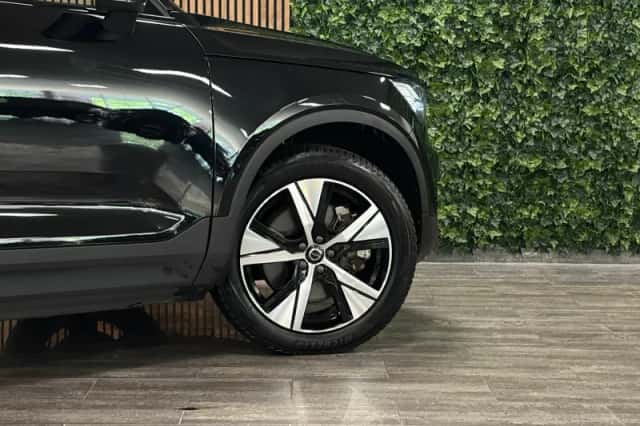 Volvo XC40 (2022) thumbnail 4