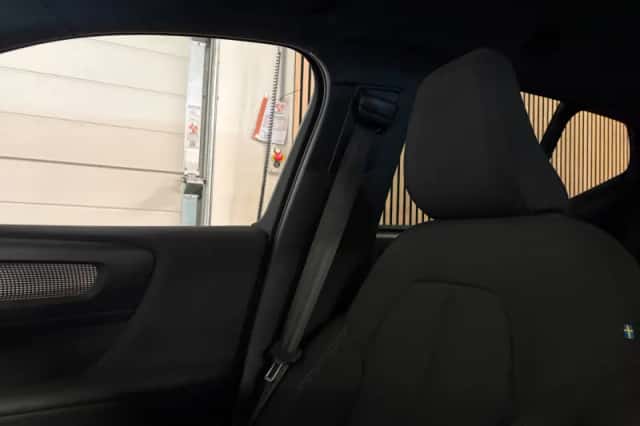 Volvo XC40 (2022) thumbnail 33