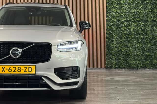 Volvo XC90 (2024) thumbnail 11