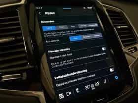 Volvo XC90 (2024) thumbnail 34
