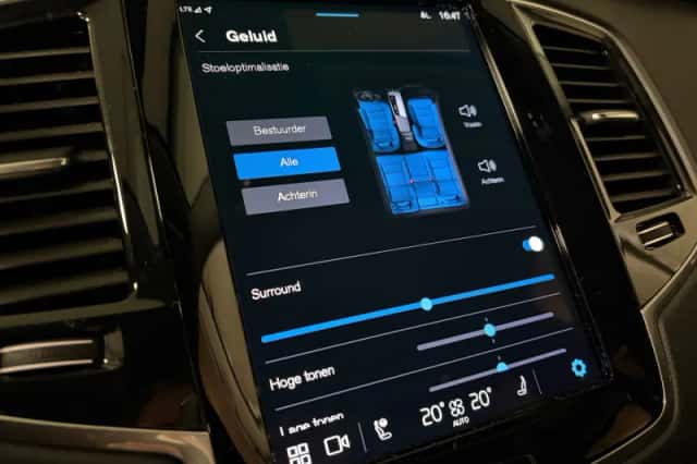 Volvo XC90 (2024) thumbnail 36