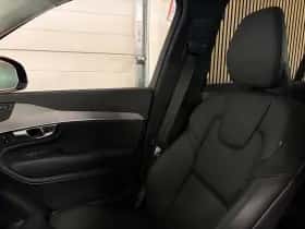 Volvo XC90 (2024) thumbnail 47