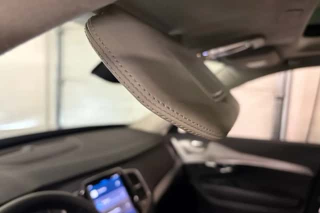 Volvo XC90 (2024) thumbnail 55