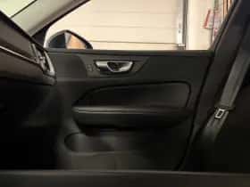 Volvo V60 (2021) thumbnail 30