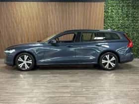 Volvo V60 (2021) thumbnail 5