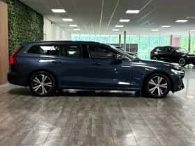 Volvo V60 (2021) thumbnail 8