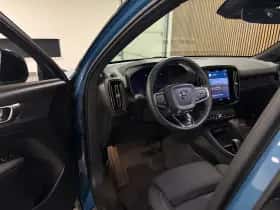 Volvo XC40 (2023) thumbnail 16