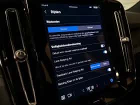 Volvo XC40 (2023) thumbnail 23