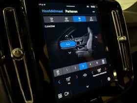 Volvo XC40 (2023) thumbnail 27