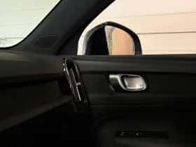 Volvo XC40 (2023) thumbnail 29