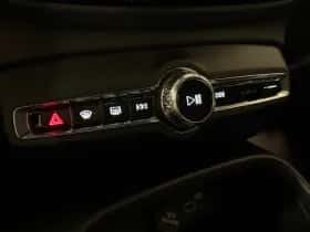 Volvo XC40 (2023) thumbnail 34