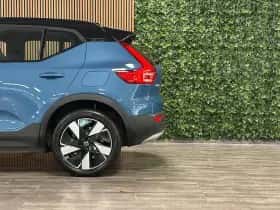 Volvo XC40 (2023) thumbnail 7