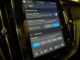 Volvo XC60 (2024) thumbnail 32