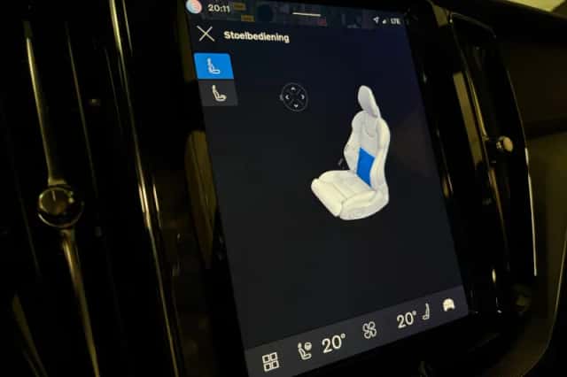 Volvo XC60 (2024) thumbnail 36