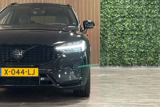 Volvo XC60 (2024) thumbnail 9
