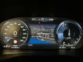Volvo XC40 (2020) thumbnail 21