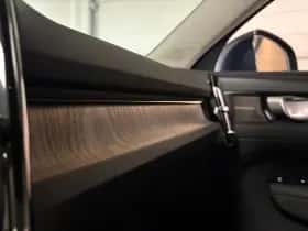 Volvo XC40 (2020) thumbnail 38
