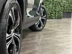 Volvo XC40 (2020) thumbnail 9