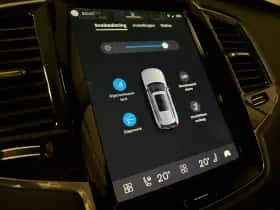 Volvo XC90 (2022) thumbnail 32