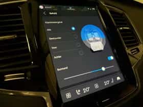 Volvo XC90 (2022) thumbnail 36