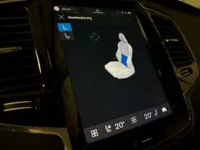Volvo XC90 (2022) thumbnail 38