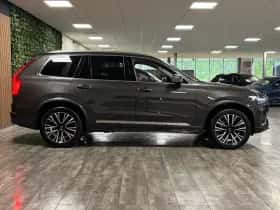 Volvo XC90 (2022) thumbnail 8