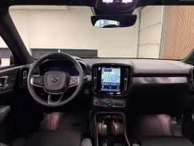 Volvo EX40 (2025) thumbnail 15