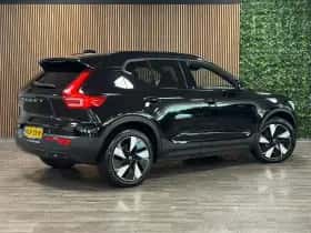 Volvo EX40 (2025) thumbnail 3