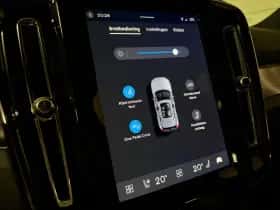 Volvo EX40 (2025) thumbnail 28