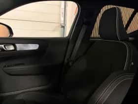 Volvo EX40 (2025) thumbnail 37