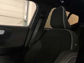 Volvo EX40 (2025) thumbnail 38