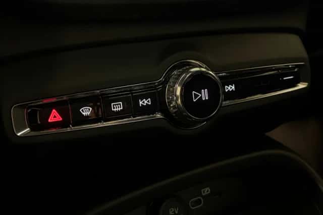 Volvo EX40 (2025) thumbnail 42
