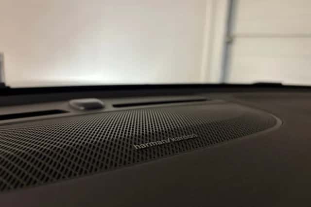 Volvo C40 (2024) thumbnail 18
