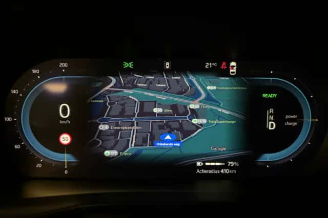 Volvo C40 (2024) thumbnail 19